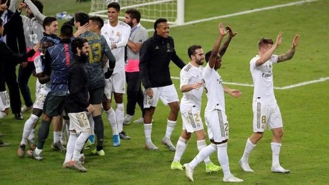 G2 Esports 和 XLG Esports 离开了比赛 - 2025年电子竞技世界杯首场淘汰赛结果