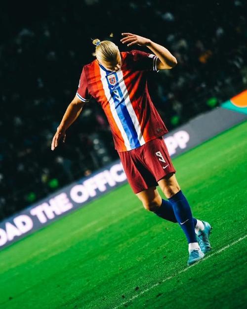 Weibo Gaming post-match interview with Xiaohu ： 新的十年从零开始，每一年都是一个新的起点